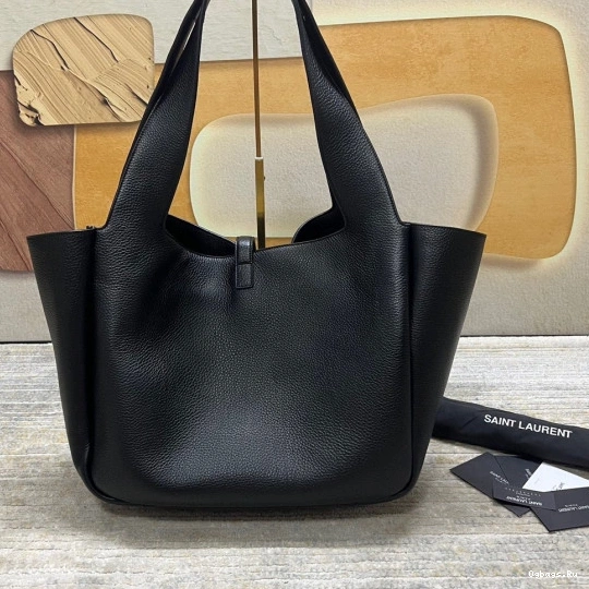 YSL LE 7 À 5 BEA 0723